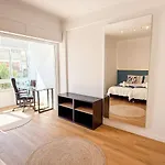 Living And Work דירה *